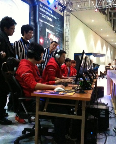 要求球员更 要求球员更