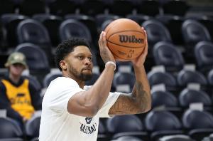 能否在逆境 能否在逆境